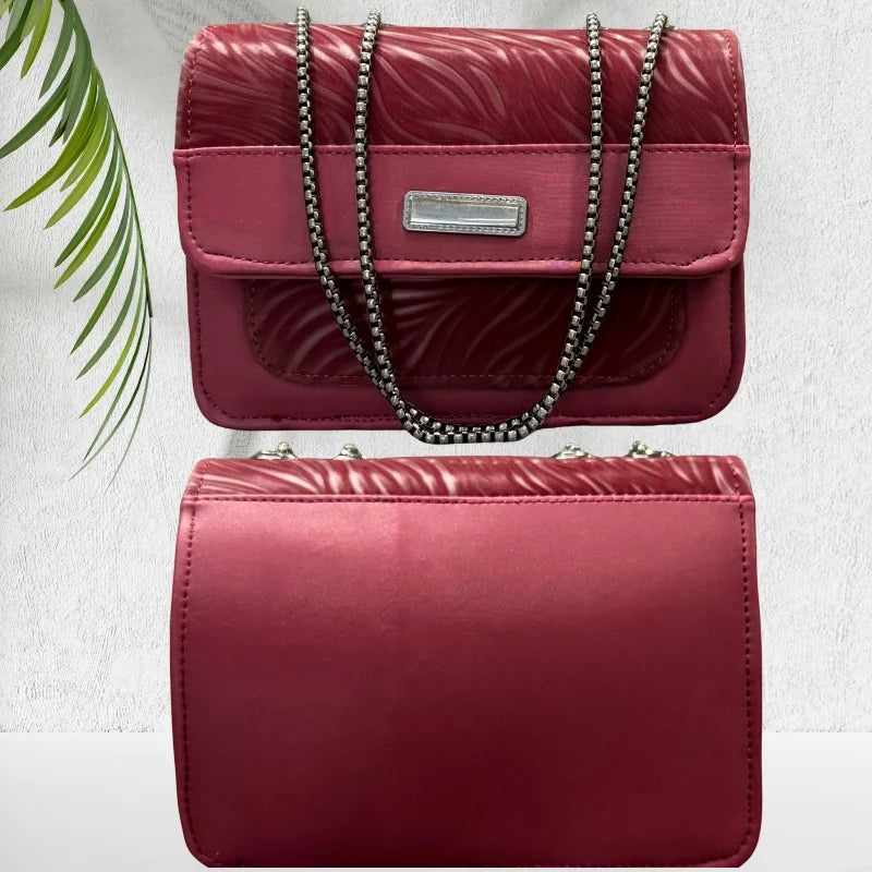 Luxury Women's Shoulder Bag in Faux Leather for Casual, Work, and Formal Use