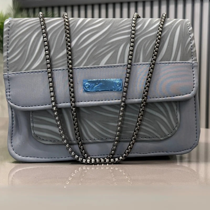 Luxury Women's Shoulder Bag in Faux Leather for Casual, Work, and Formal Use