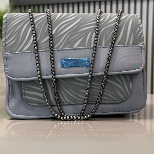 Luxury Women's Shoulder Bag in Faux Leather for Casual, Work, and Formal Use